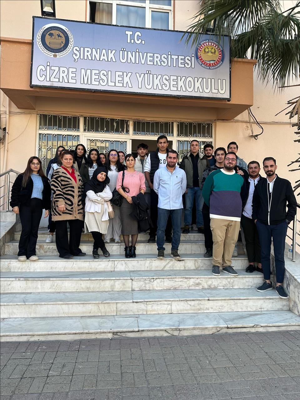 ogrencilerimiz-dijital-yetkinlikler-ve-yapay-zeka-egitimi-aldilar